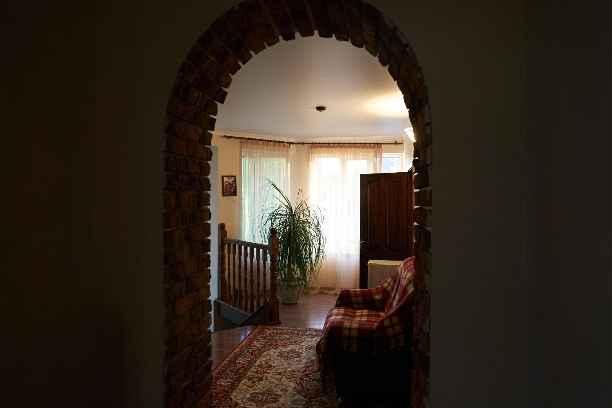 Argo Guest House Karakol Extérieur photo