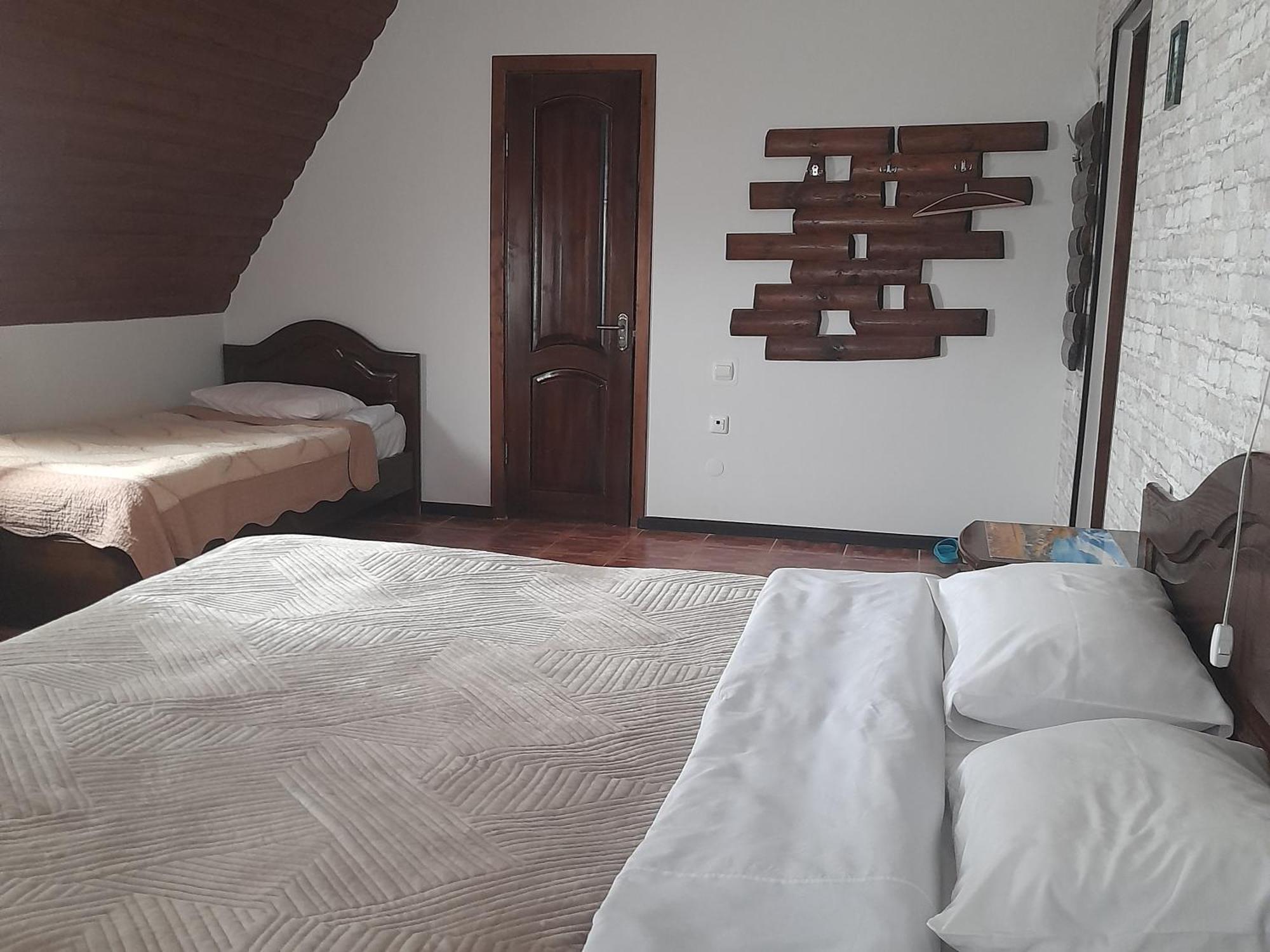 Argo Guest House Karakol Extérieur photo